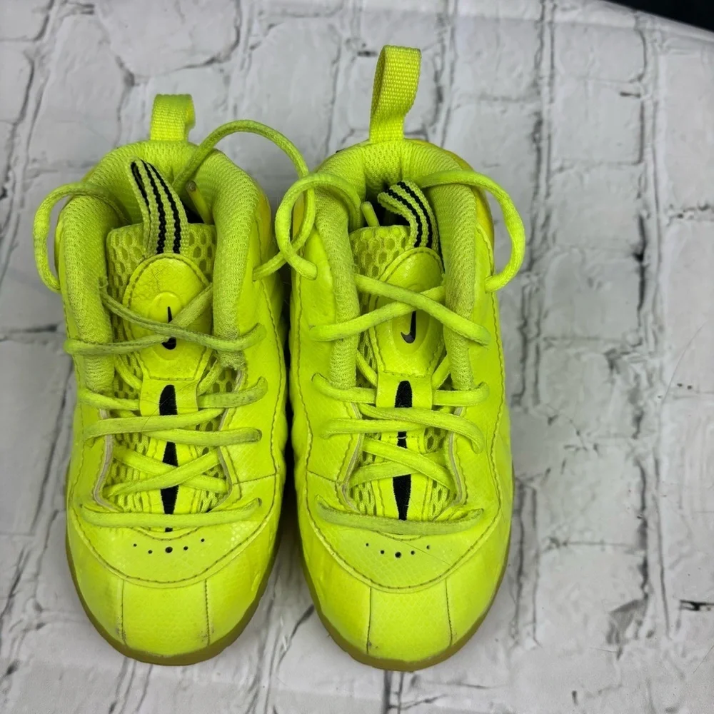 Nike Air Foamposite Little Posite Pro Volt CW1593-702 Size 6C